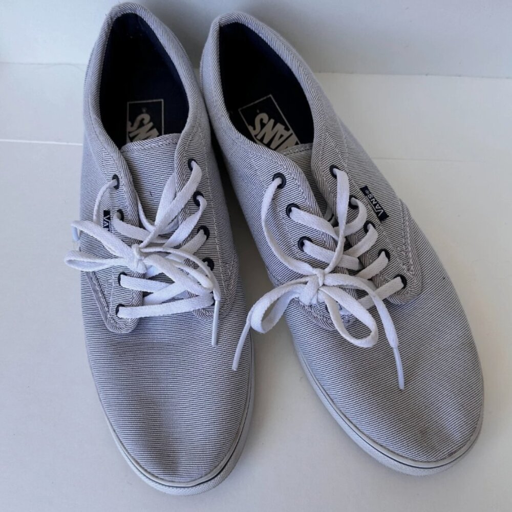 vans pinstriped tennis shoes sneakers lace up size 9 women's
